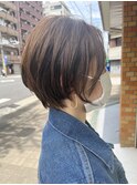 ショートボブ