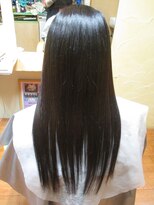 ヨシユキコンディショニング&nbsp;ダメージレスな縮毛矯正「強いくせ毛～ダメージ毛まで対応」