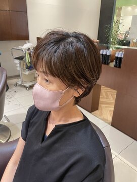 コムズアイ(COM'S/i) レディースショートショートボブショートヘア耳掛けヘア