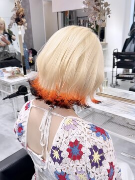 リル 溝の口(LiL) ラインオレンジデザインカラー