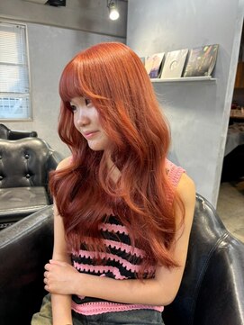 ジーナ(XENA) コーラルピンクカラー×レイヤーカット×渋谷