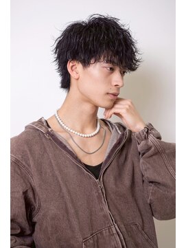 ルフュージュ バイ プロデュース 相模大野店(Refuge by Produce) メンズパーマ