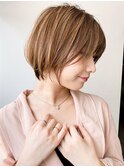 大人可愛いブラックミニウルフ丸みショート