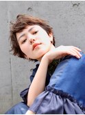 イメチェン/ホワイトブロンド/外ハネボブ/ワイドバング/表参道
