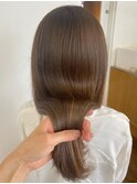 金沢八景ショートボブ丸みショートイルミナカラー顔周りレイヤー