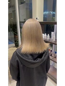 アース コアフュールボーテ 掛川店(EARTH coiffure beaute) ミルクティーベージュ