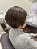 ショートボブ