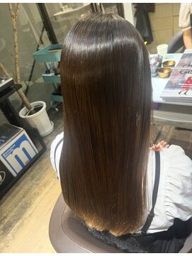 ディフィー 渋谷(defi) 縮毛矯正のメンテナンスに良いトリートメント!