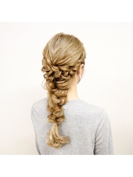 ヘアセット専門店 ナゴミ 池袋店(nagomi) 編みおろし