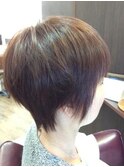 当店人気ランキングに入る40代主婦ショートスタイル