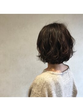 ライフ ウィズ ヘア(LIFE with HAIR) 大人の浮遊感ボブ