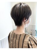 マッシュショート/白髪ぼかしハイライト/アディクシーカラー