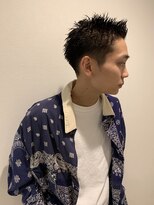 オアシス(oasis)&nbsp;【oasisオグラ】角を残したボックス刈り上げすぎないショート