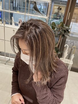 ステアケース 武蔵小杉店(stair:case) 白髪を染めないハイライト脱白髪染め武蔵小杉