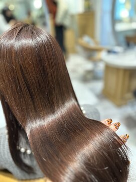 ロンド ロビン 栄(Lond robin) 【Lond robin】清水 美冴 艶髪/艶カラー/酸性縮毛矯正/髪質改善