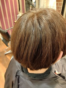 クローバー 新横浜店(CLOVER) 脱白髪染め　明るいグレーベージュカラー