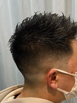 クローバー(CLOVER)&nbsp;心斎橋　小林広明　ショート　ベリーショート
