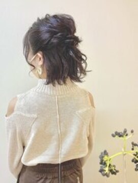 ディア(.eer) ** ボブ × ハーフアップ **