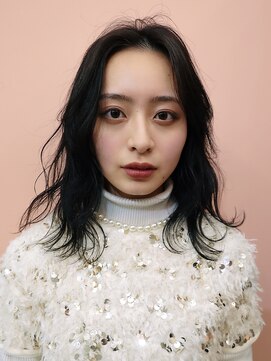 プネル(punel) 落ちる黒です就活卒業式転職レイヤーカットウルフカット