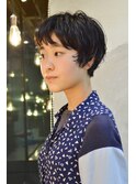20代30代40代・黒髪ニュアンスパーマスタイル・ワンカールパーマ