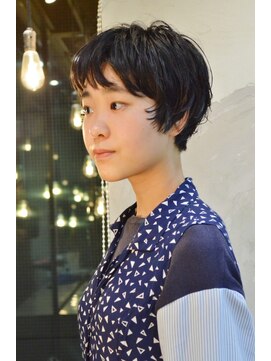 スパイス SPYS 20代30代40代・黒髪ニュアンスパーマスタイル・ワンカールパーマ