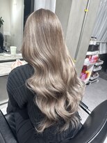 アルマバイロサ(ALMA by ROSA) グレージュ×シールエクステ/担当rui