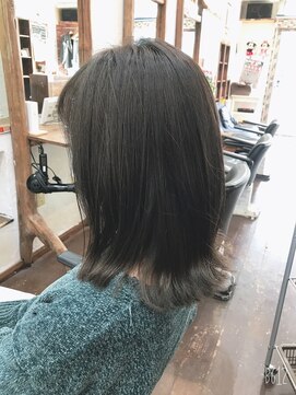 インディゴブルー 東金店(INDIGO BLUE) 外ハネグレーアッシュ