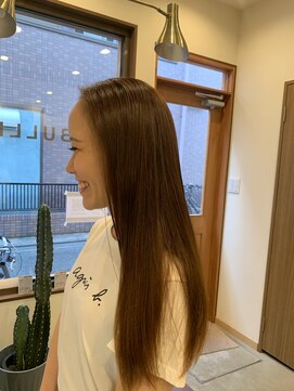 ブルペン(BULLPEN) サラ艶ロング×グレージュ