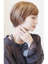 アイ(I.)&nbsp;【 Ｉ. 】30代からの襟足すっきり前下がりショートボブ　川口