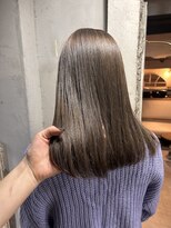 ロイジー(roijir)&nbsp;【表参道　roijir】アッシュグレージュ×髪質改善トリートメント