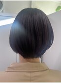 short bob × cassis red