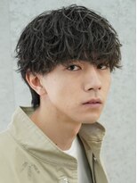 レタッチ バイ フィフス 天神大名(RETOUCH by fifth)&nbsp;福岡天神ゆるめシャドウパーマメンズマッシュウルフカット緩め