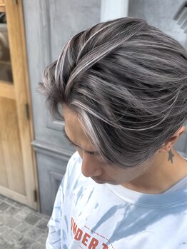 シュルール 所沢プロぺ通り店(chorule)の写真/メンズもお任せ！高い技術力とデザイン力で、ON/OFFキマるスタイルに。再現性も高く、扱いやすい髪に。