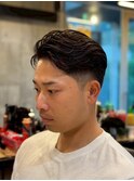 2212黒髪スキンフェードスパイキーベリーショート渋谷バーバー