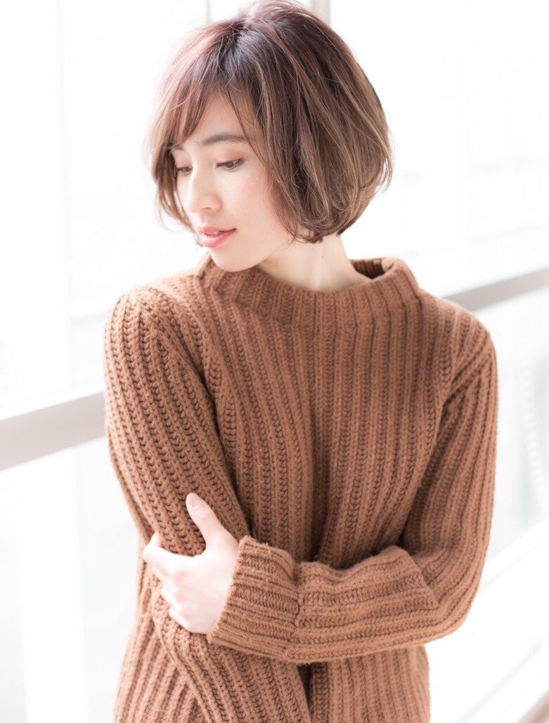 シャポード　ハーフハンドメイド　ソフトカールウェーブショート　アッシュブラウン 素敵女子を目指そう やわらかショートボブ：L007675733｜サンド 銀座