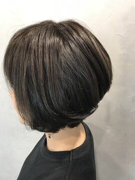 エイトセカンド 新宿三丁目店(EIGHT second) イルミナベージュ