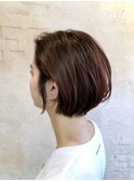 小顔に魅せるショートボブ
