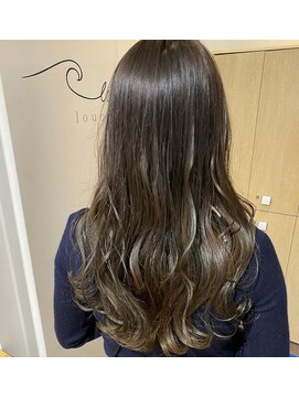 リベラ(LIBERA) 【荒木たける】 オリーブベージュ