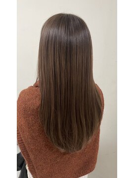 イオエ(ioe) 黒髪/ボブルフ/ネビージュ/小顔/ワンレン/髪質改善/グレージュ