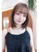 20代30代大人可愛い小顔ボブ/斜めバンググレージュカラー
