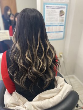 ヘアアンドメイク サファイア 豊橋店(ヘア&メイク SAPPHIRE) #ギャル#プルエクステ#豊橋#派手エクステ#カワイイ