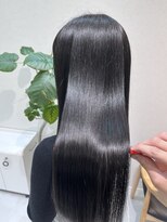 エミュスト(Emuest) 黒艶髪☆髪質改善心斎橋