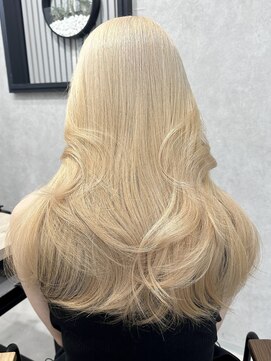 ロウル 渋谷(LOWRL) ホワイトブロンドベージュ/ケアブリーチ