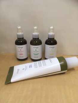 美容室 ジュモー(jumeau)の写真/髪の健康を追求したヘッドスパで、頭皮の汚れをしっかり除去。髪も心も癒される極上のひと時♪