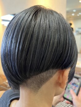 リオン(RION)の写真/洗練されたカット技術で"どの角度から見ても綺麗"なシルエットを実現♪モチ&再現性高くメンズにも好評♪