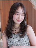 20代30代大人かわいい小顔くびれレイヤーカット黒髪前髪韓国風