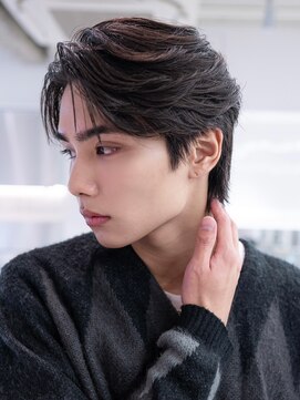 ハバナ 新宿(HAVANA) ソフトツーブロック/刈り上げ/センターパート/ツイスト/ビジネス