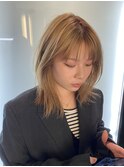 ハイトーンベージュ