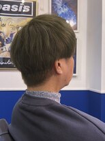 ジュリー(Julie)&nbsp;オーダー:横と後ろ刈り上げて緑入れて