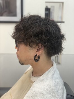 東京銀座ビーゼット 館林店(東京銀座BZ)の写真/【メンズ特化型サロン】オシャレ男子の日常に似合うパーマスタイルをご提案◇毎日のスタイリングも簡単に◎